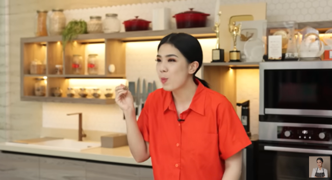 Chef Devina Hermawan. (YouTube)